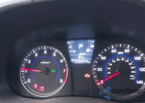 2013 Hyundai Accent Gls z USA, uszkodzony, nr VIN KMHCT4AE9DU579392